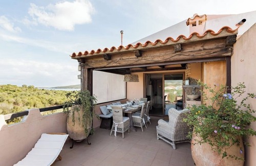 Porto Pozzo Apartment | Romantic Apartment with Ocean View in Maddalena Archipelago