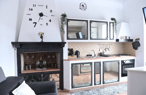 Ronciglione House | Romantic apartment with terrace in one of the most beautiful villages in Italy