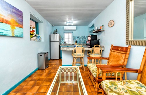 De Bruynewijk Villa | Idyllic Beachfront One-Bedroom Villa with Ocean Views