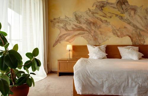 Panevezys Hotel | Romantic Boutique Hotel & Spa with Pet-Friendly Amenities