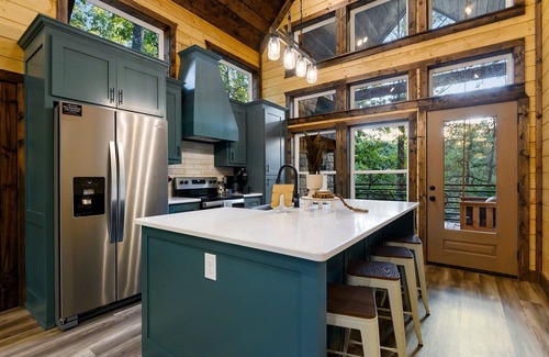 Broken Bow Cabin | Enchanting Cabin Retreat with Spa, Hot Tub & EV Charger