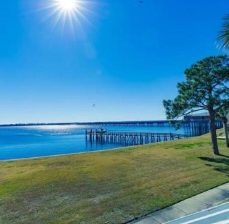 Panacea Apartment | Enchanting Bayside Condo with Oceanfront Views & Pool