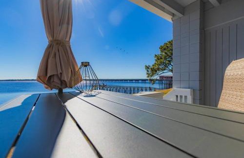 Panacea Apartment | Enchanting Bayside Condo with Oceanfront Views & Pool