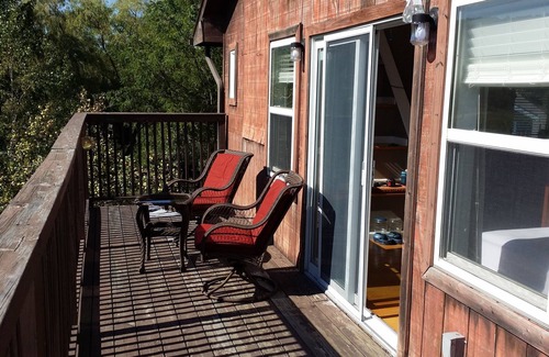 Cazenovia Apartment | Romantic Retreat: Guest Rated 9.6 with Private Pool Access