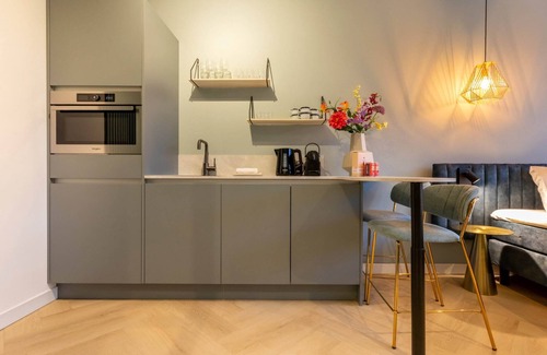 Koudekerke House | Inviting Oceanfront Studio with Breakfast & Kitchen