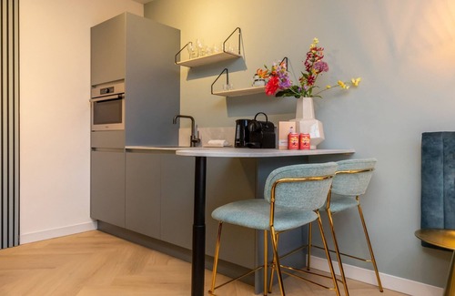 Koudekerke House | Inviting Oceanfront Studio with Breakfast & Kitchen