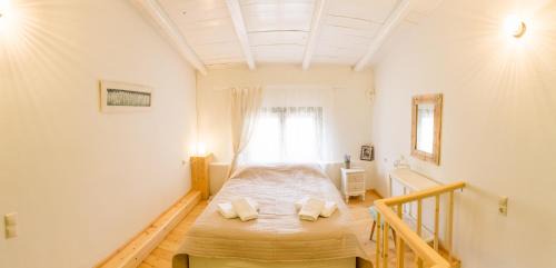 Tymbaki Apartment | Enchanting Priotissa II: Guest Rated 9.6 & Child Friendly
