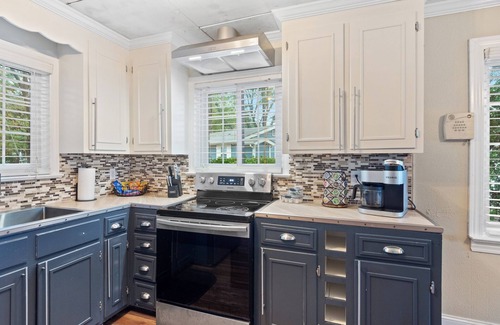 Mountain Island Villa | Serene Lakefront Escape with Spa & Hot Tub Amenities