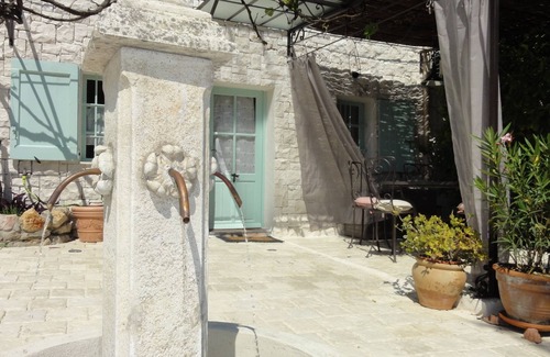 Plaine de la Brague Apartment | Romantic Countryhouse with Pool Steps from Sea & Town