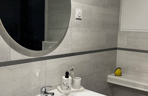 Luxeuil-les-Bains Apartment | Romantic loft in the heart of Luxeuil's historic town center with jacuzzi.