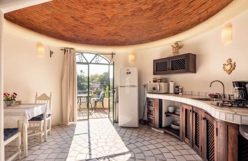 Sayulita Villa | Enchanting Villa Poema de Amor with Oceanfront Pool