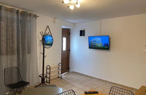 Pythagorion Apartment | Enchanting Maisonette Retreat in Pythagoreio
