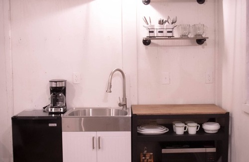Fairdealing Apartment | Enchanting Mark Twain Current River Treehouse Retreat