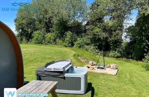 Legbourne Cabin | Idyllic Riverside Pod with Private Hot Tub & Breakfast