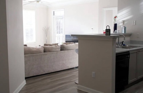 Church Street Apartment | Romantic Room in ATL Free WIFI; FREE NETFLIX