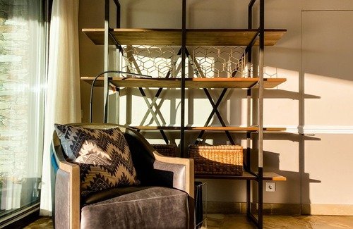 Armamar House | Romantic Villa and Vineyard with Infinity Pool over Douro Valley