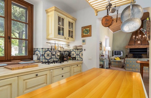 Volterra Villa | Romantic Villa Il Pollaio with Private Pool & Ocean Views