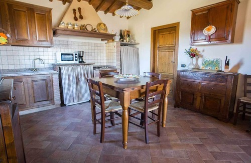Guardistallo Cottage | Romantic Oceanfront Retreat with Top Amenities Awaits You