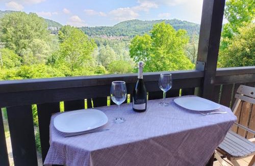 Revine Lago Apartment | Romantic Terrace Overlooking the Lake - Pet and Child Friendly