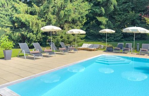 Laakirchen Hotel | Relax at Romantikhotel Die Gersberg Alm with Ocean Views