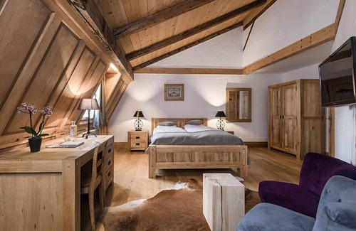 Charmey Hotel | Experience Elegance at Romantik Hotel L'Etoile – Rated 9/10