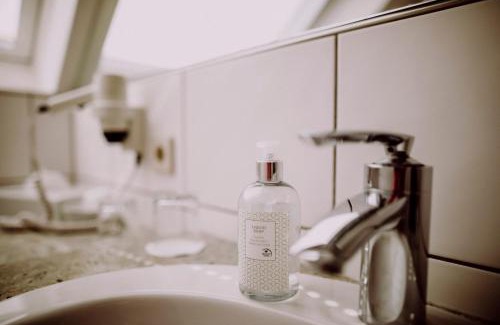 Bad Nenndorf Hotel | Discover Romantik Hotel Schmiedegasthaus Gehrke - 4 Star Retreat