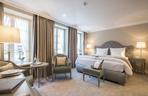 Mitte Hotel | Discover Romantik Hotel zur Glocke - Rated 9.8/10 for Comfort