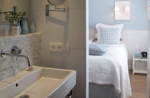 De Haan Hotel | Elegant Romantik Manoir Carpe Diem with Pool & Breakfast