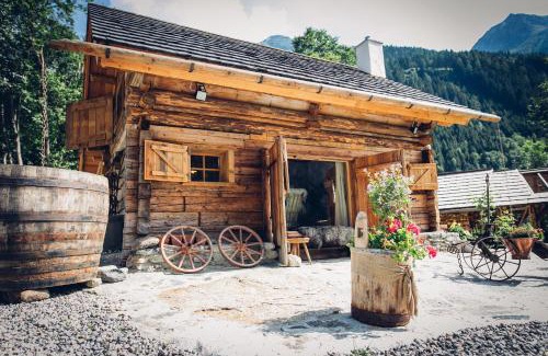 Flattach Ski Chalet | Experience the Romantikchalet: Pet and Child Friendly Stay