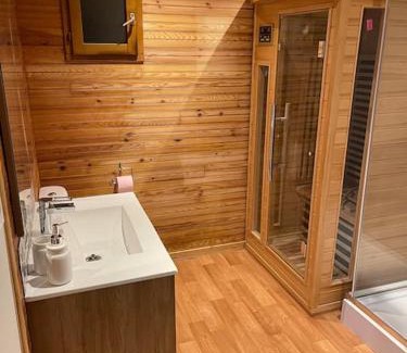 Arthon Ski Chalet | Enchanting Chalet with Outdoor Sauna & Hot Tub Retreat