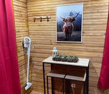 Arthon Ski Chalet | Enchanting Chalet with Outdoor Sauna & Hot Tub Retreat