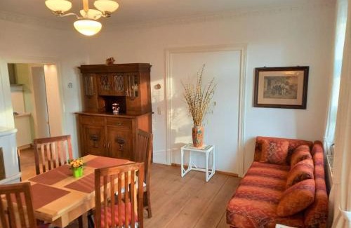 Muritz Apartment | Enchanting Unter den Linden Getaway - 4-Star, Top Rated