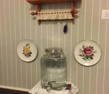 Oulu Apartment | Cozy Retro Retreat: Guest Rated 9/10 & Pet Friendly