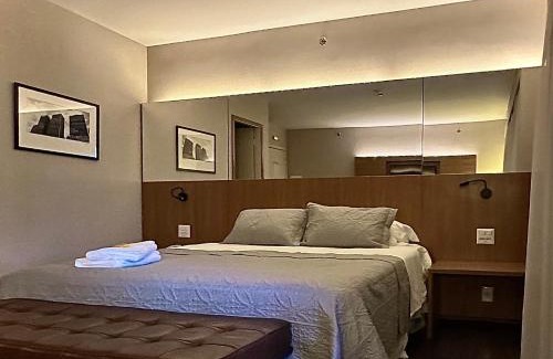 Itaim Bibi Apartment | Discover Romastay Itaim SP: Pet-Friendly with Ocean Views