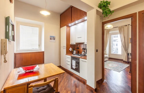 Rione VI Parione Apartment | Exceptional Apartment in the Heart of Rome's Historic Center