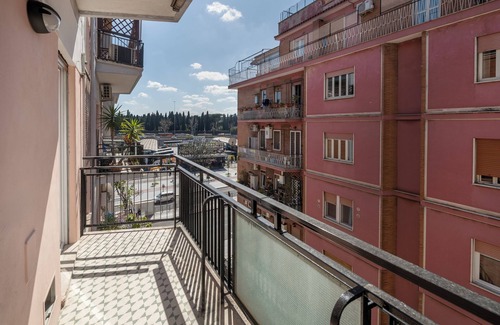 Universita Apartment | Rome Experience - Two Bedroom Apartment, Sleeps 5