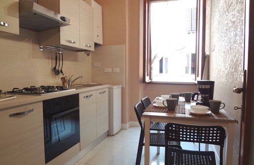 Esquilino Apartment | Exceptional Stay in Rome’s Historic Center Near Colosseum