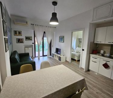 Cassia Apartment | Relaxing Rome Holiday: Family-Friendly Quiet Apartment