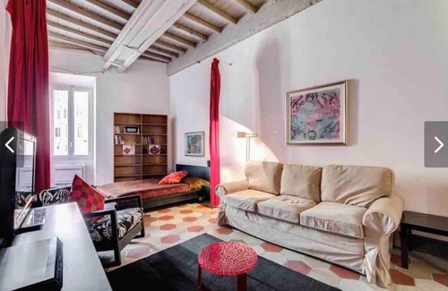 Roman Ghetto Apartment | Discover Rome's Heart with Child-Friendly Accommodations