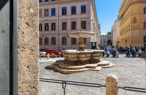 Roman Ghetto Apartment | Family-Friendly Stay at RomeInSuite - Rated 9.5/10