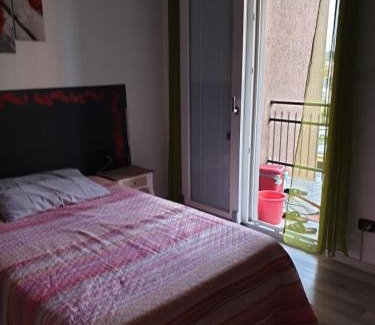 Gallarate Apartment | Discover Romeo: A Guest Favorite at 8.3/10 Rating