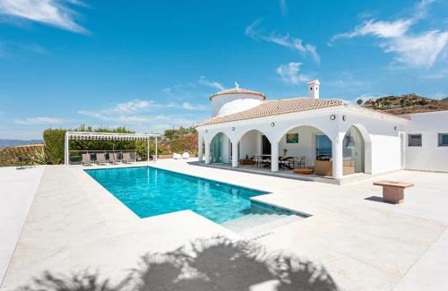 Caleta de Velez House | Romero, detached chalet