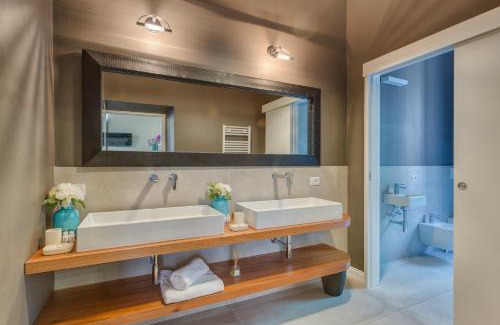 Rione XIV Borgo Apartment | Experience Comfort at RomExperience Borgo Pio, 4-Star Stay