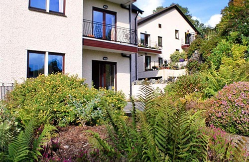 Waterhead House | Family-Friendly Retreat at Romney 12 - Rated 8.5/10