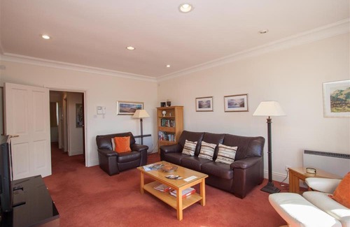 Waterhead House | Family-Friendly Retreat at Romney 12 - Rated 8.5/10