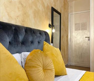Quartiere XXXI Giuliano Dalmata House | Discover Romoli Rooms and Suites: Family-Friendly Stay!