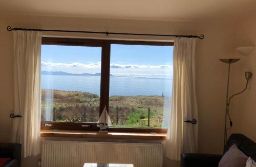 Melvaig House | Oceanfront Rona: Pet-Friendly Getaway with Great Reviews