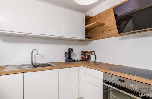 Valica Apartment | Inviting Rona Two-Level Apartment with Pet-Friendly Amenities