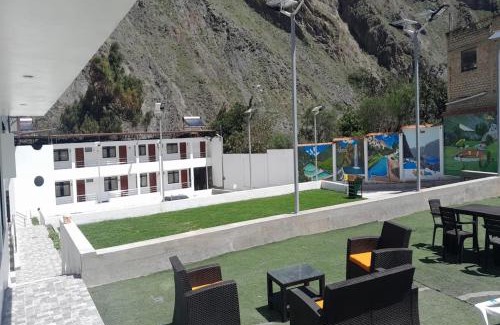 Churin Hotel | Budget-Friendly Ronald Hotel: Pet & Child Friendly Escape