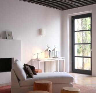 Old Town House | Discover RONDAPLACE: 4-Star Comfort with a 9.9 Rating